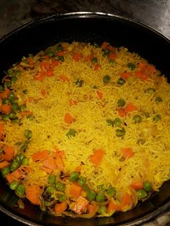 वेज पुलाव (veg pulao recipe in hindi) रेसिपी मुख्य फोटो