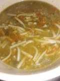 Sopa de verdura y fideos Espagueti