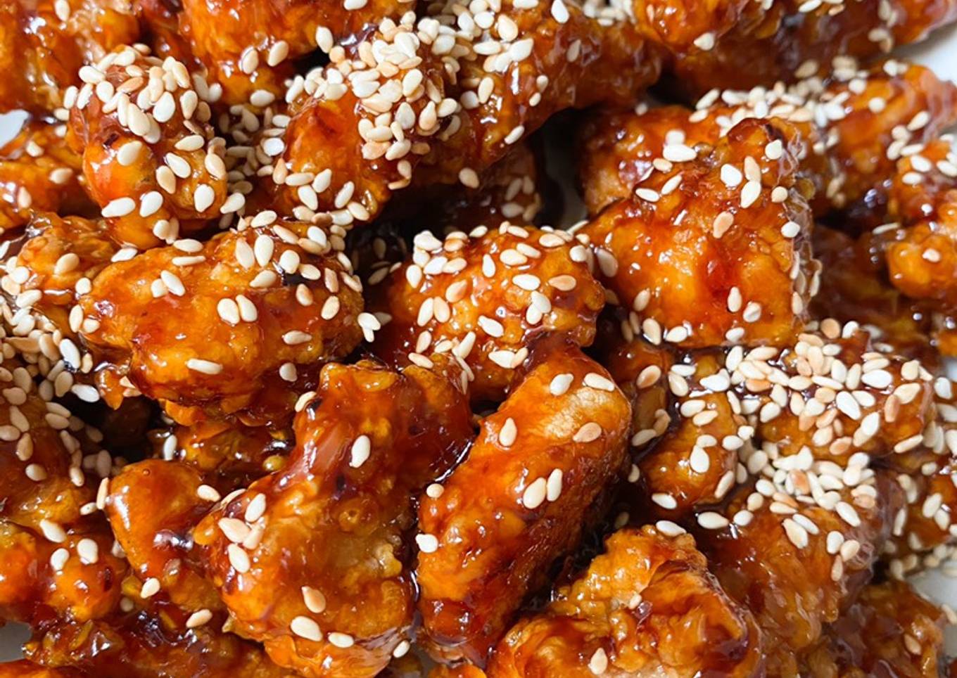 Dakgangjeong (Korean Crispy Honey Chicken)