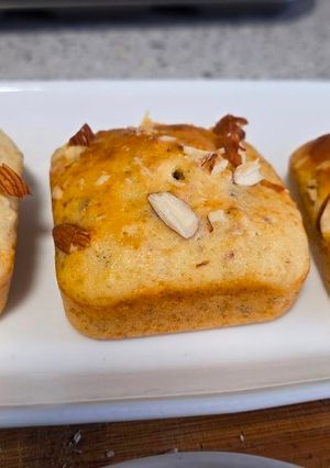 A picture of Almond tea cakes.