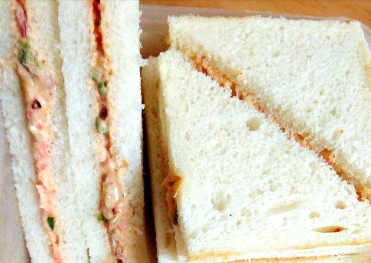 Step-by-Step Guide to Make Award-winning Raw masala sandwich
