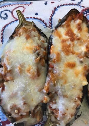 Una foto de Berenjenas rellenas a la gallega con mozzarella