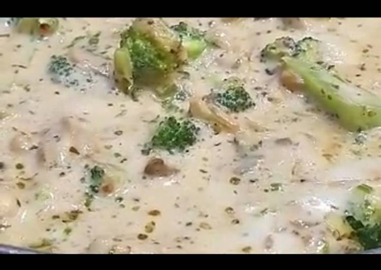 دجاج بالكريمة