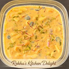 A picture of Mango Saffron Makhana Bliss.