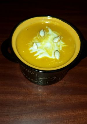 A picture of Pumpkin Soup.
