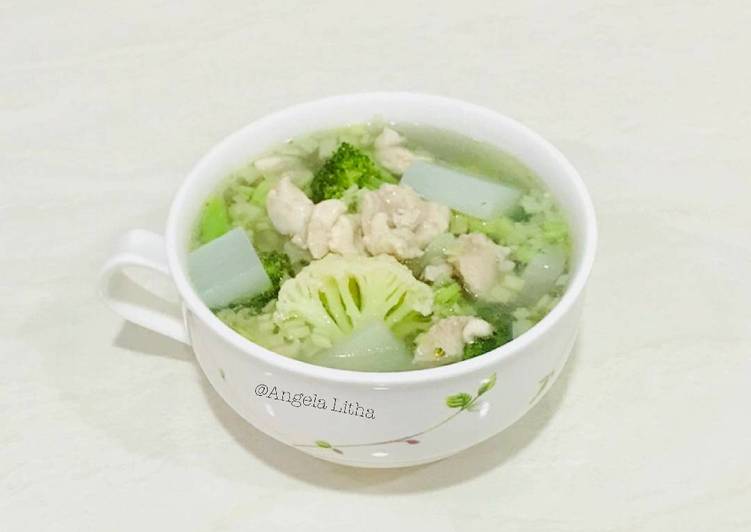 Sup daging ayam,lobak dan brokoli