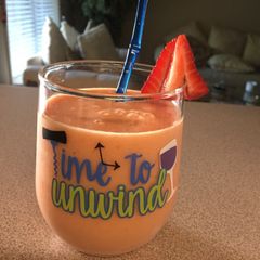 A picture of Strawberry mango smoothie.