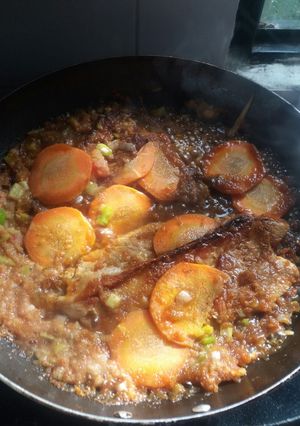 Una foto de Pulpa de cerdo con verduras