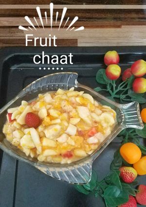 A picture of Fruit chaat.