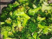 A picture of roasted broccoli