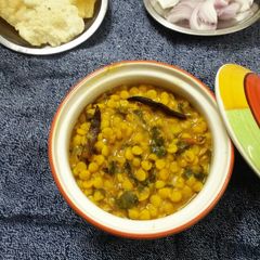 A picture of Spinach mix dal.