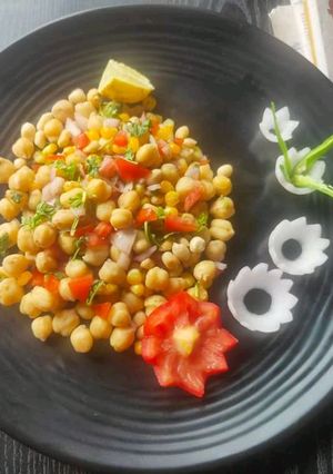 चाट (chaat recipe in Hindi) रेसिपी मुख्य फोटो