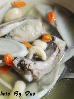 牛蒡排骨湯 的食譜成品照片