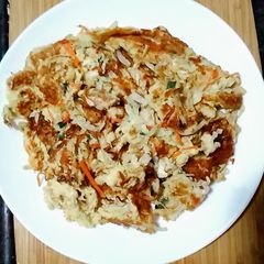 A picture of Cabbage omelette.