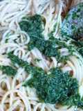 Spaghetti al pesto de perejil