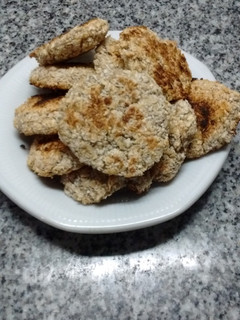 Una foto de Galletitas de avena, banana y coco