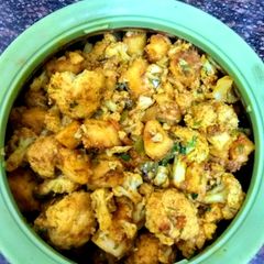 A picture of Aloo gobi.