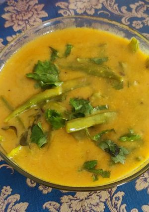 ગુવાર શીંગ નું ખાટું શાક (Guvar Shing Khattu Shak Recipe In Gujarati) રેસીપી મુખ્ય ફોટો