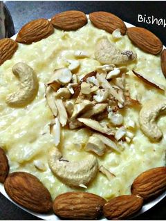 रबड़ी खीर (Rabri Kheer recipe in Hindi) रेसिपी मुख्य फोटो