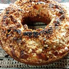 Una foto de Torta con manzana, membrillo y un crumble maravilloso