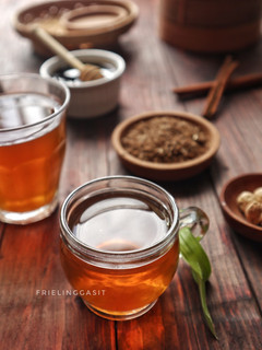 Foto resep Teh Rempah Madu Kurma