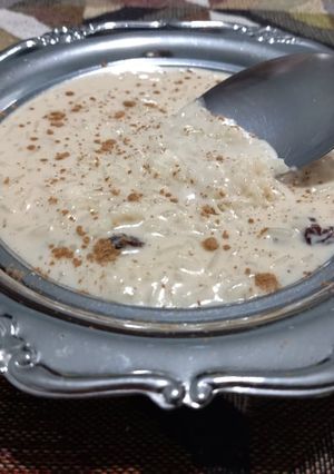 Una foto de Arroz con leche cremoso
