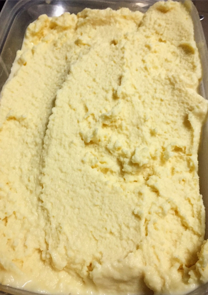 Una foto de Helado de Maracuyá