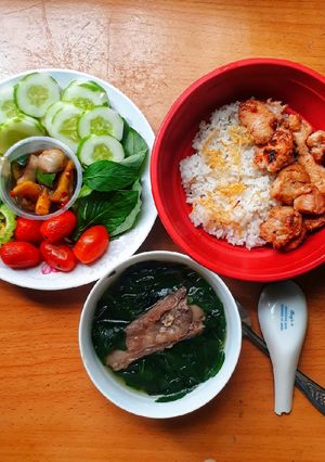 Hình của món Set cơm.