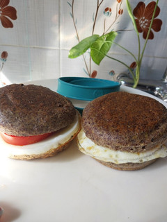 Una foto de Pancitos de lino y quinoa