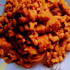 A picture of Yummy and plantain.