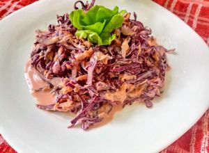 Una foto de Coleslaw de Repollo Morado