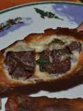 Empanadas de morcilla con masa de tequeños