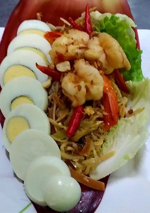 รูปของ ยำหัวปลีใส่กุ้ง