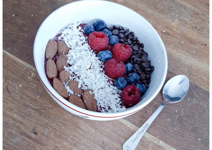 Porridge de fruits rouges vegan