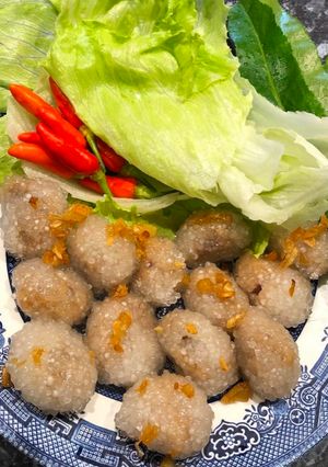 รูปของ สาคูไส้ไก่-ไส้หมู