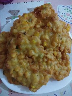 Foto resep Bakwan jagung renyahh.. Kriuk.. Kriukk