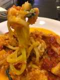 Tallarines de zucchini con salsa pomodoro... sin TACC, exquisitos y mega livianos! 🤪🤪 una 💣