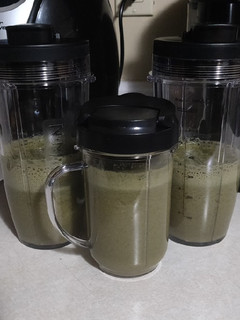 A picture of Corey's Green Fruit Smoothie.