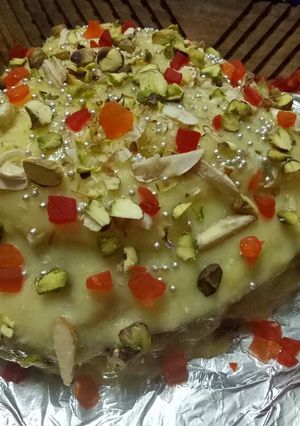 A picture of Badam Rabdi cake.