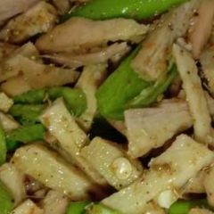Ginger Green Chilli Achaar A picture of Ginger Green Chilli Achaar.