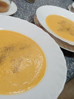 Una foto de Crema de Verduras: Nutritiva y Deliciosa