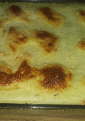 Una foto de Pastel de pollo y papa