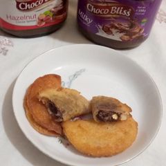 A picture of Mini Choco Bread Samosa.