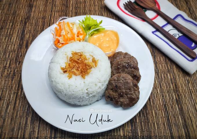 Nasi Uduk Magicom