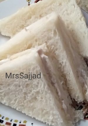 A picture of Chicken Egg Sandwich.