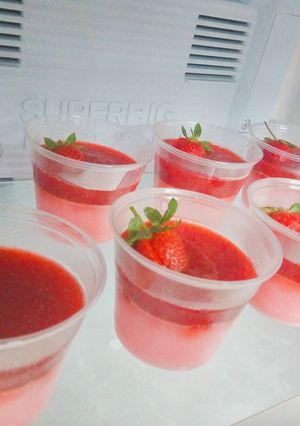 Foto resep Puding susu dengan fla stroberi