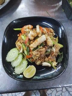 รูปของ ก๋วยเตี๋ยวผัดซีอิ้วทะเล