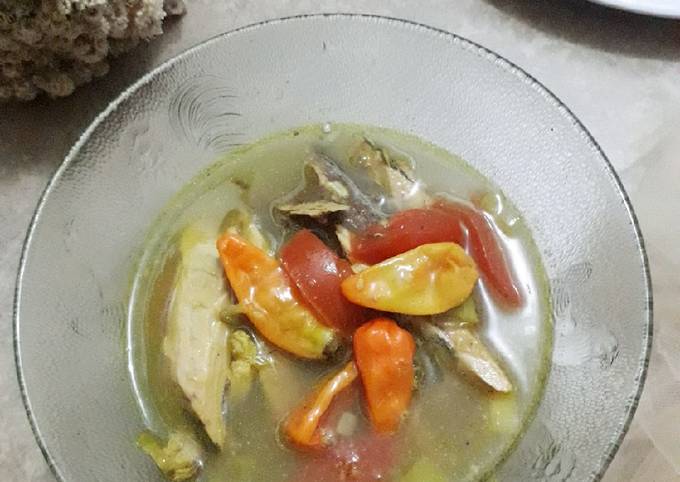 Ikan tongkol kuah asam pedas