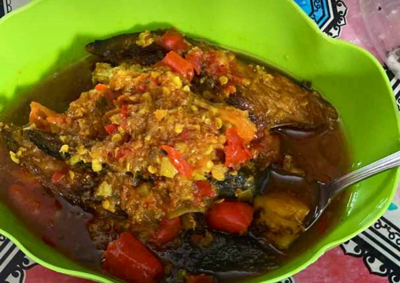 Tongkol Bumbu Pedas