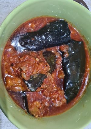 A picture of Egg plant curry.